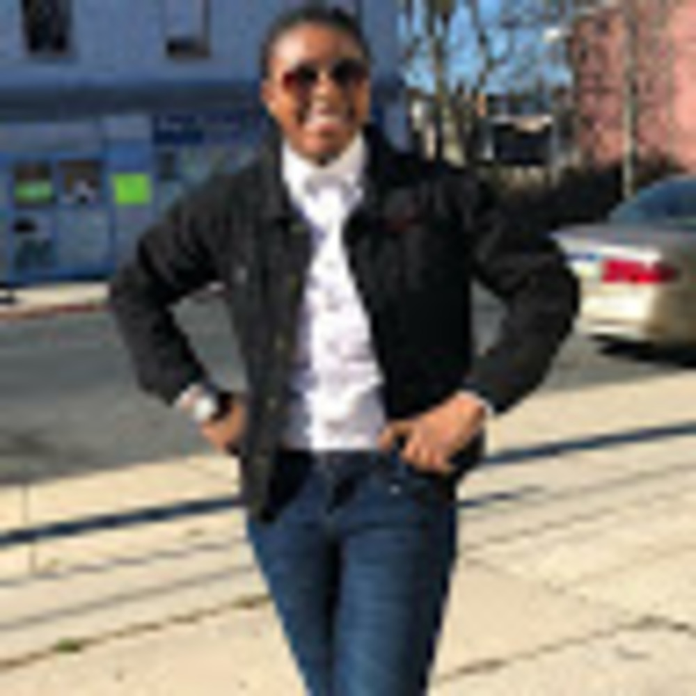 Meet your Posher, Estella